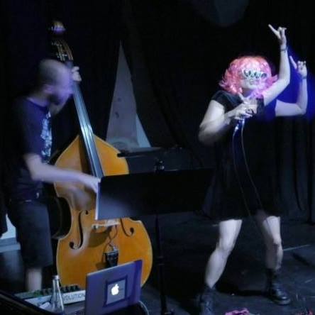 LouLou und die Herrschaft der Verfluchten - Lisa Ströckens, Sopran | Stephan Goldbach, Kontrabass