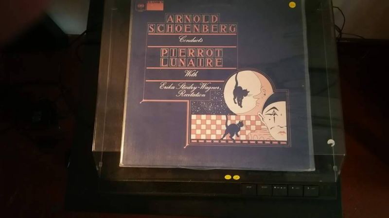 ARNOLD SCHOENBERG PLatte auf Plattenspieler